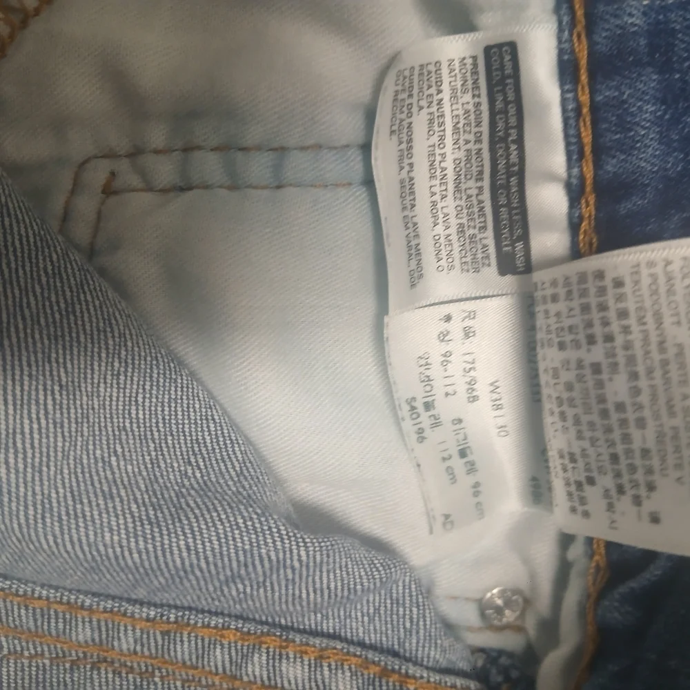 Levis classic straight